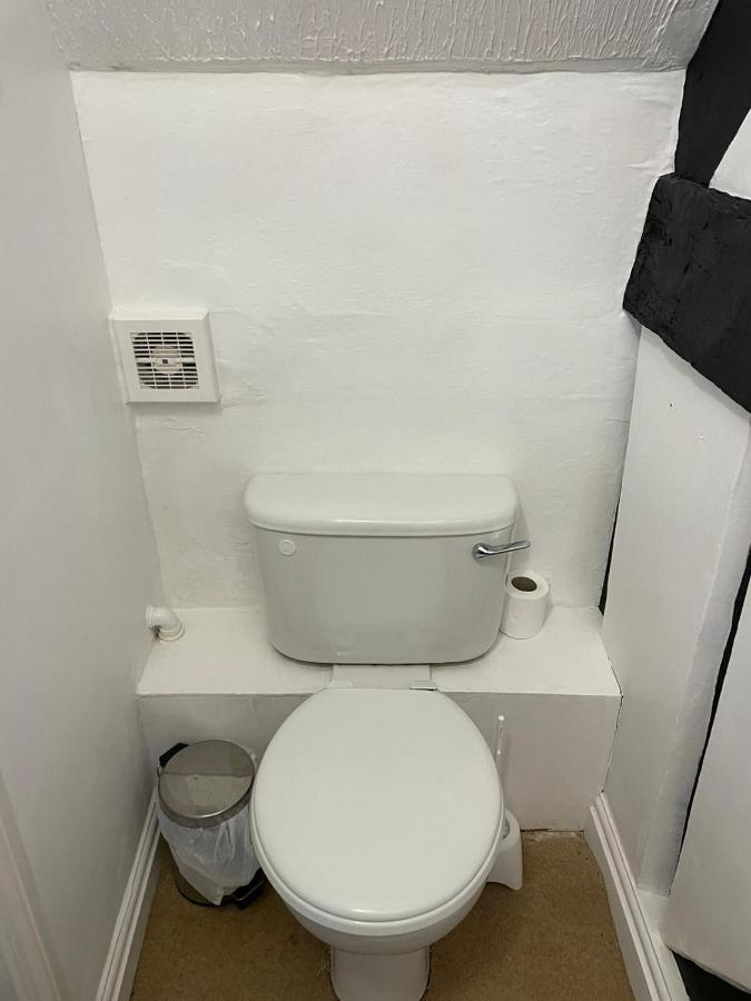 Courtyard Rooms 布里奇诺斯 外观 照片